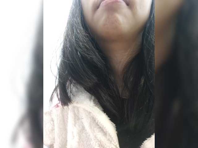 Selinababy99's BongaCams show and profile