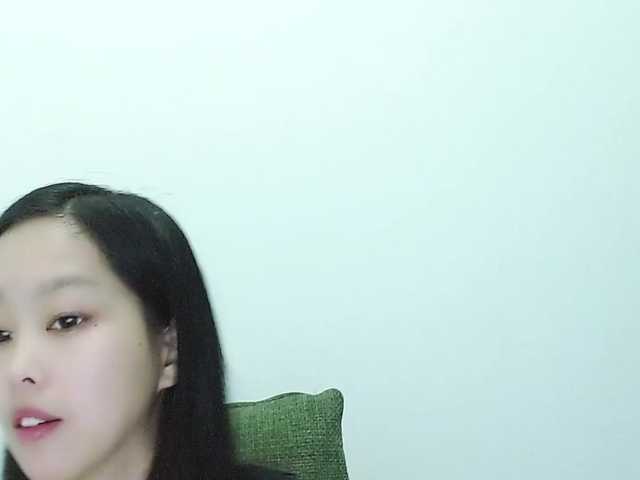 Selinababy99's BongaCams show and profile