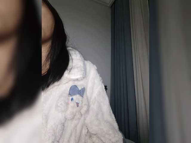 Selinababy99's BongaCams show and profile