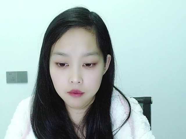 Selinababy99's BongaCams show and profile