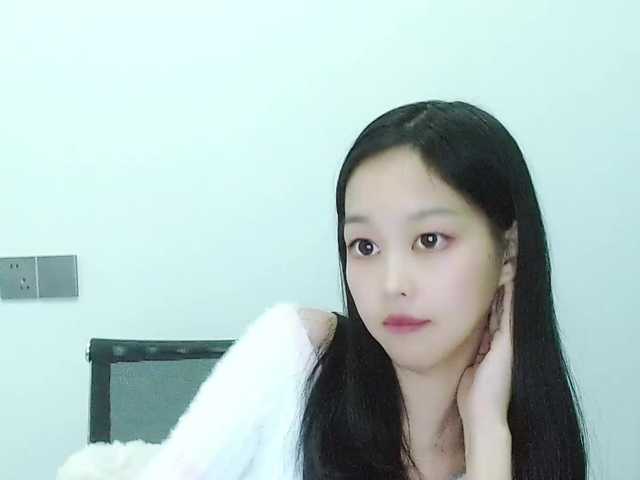 Selinababy99's BongaCams show and profile