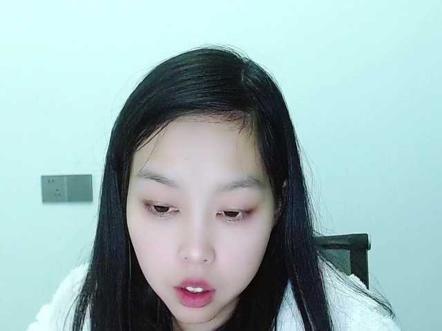 Selinababy99's BongaCams show and profile