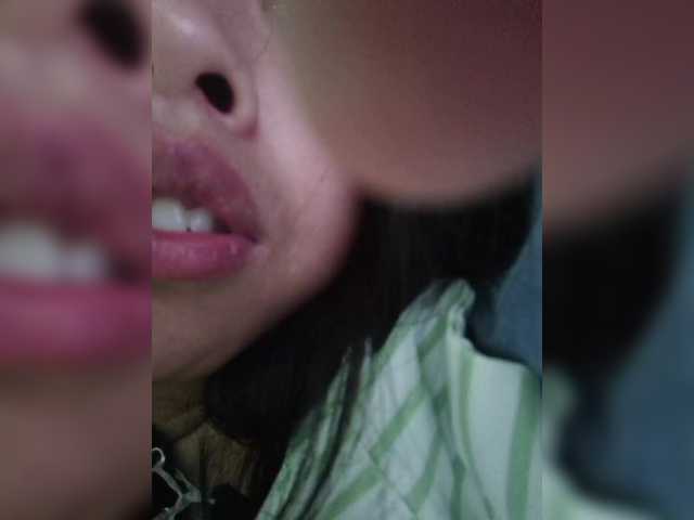 Selinababy99's BongaCams show and profile