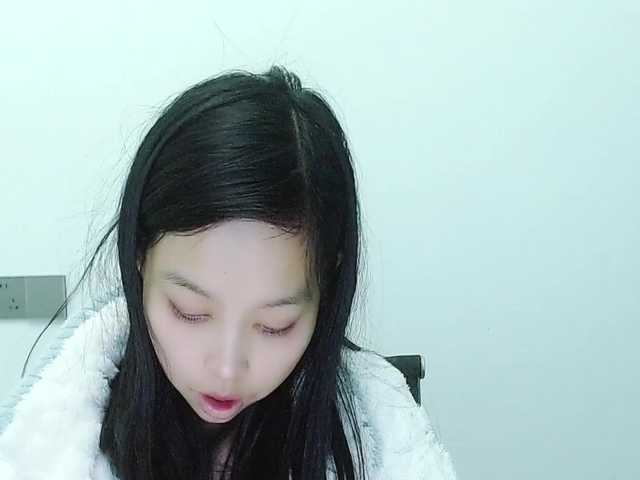 Selinababy99's BongaCams show and profile