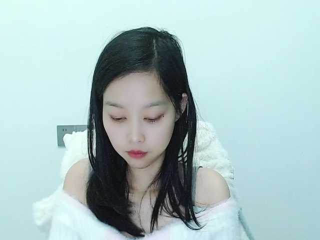 Selinababy99's BongaCams show and profile