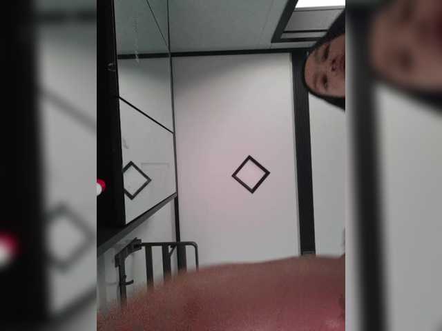 Selinababy99's BongaCams show and profile