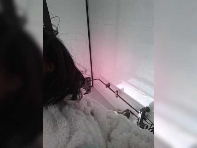 Selinababy99 —  I hope everyone will support me and help me get into the top 15 of the Queens of Queens. Thank you all@Asian@china@cute@18+@sexy@total  @sofar  