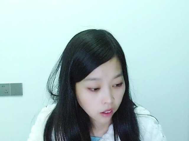 Selinababy99's BongaCams show and profile