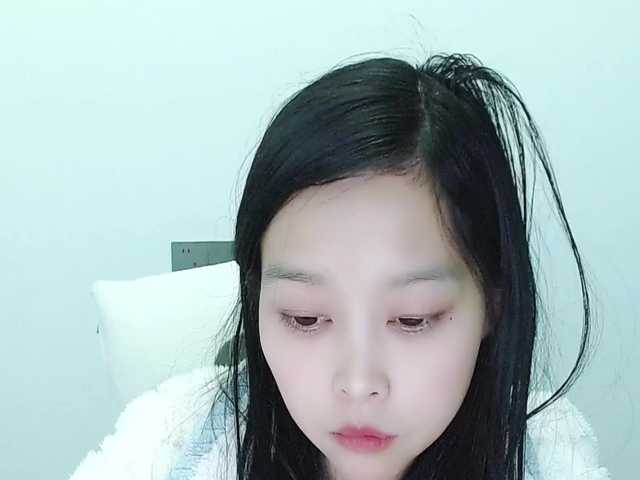 Selinababy99's BongaCams show and profile