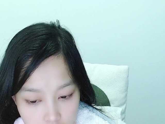 Selinababy99's BongaCams show and profile