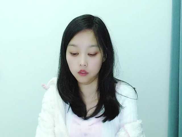 Selinababy99's BongaCams show and profile