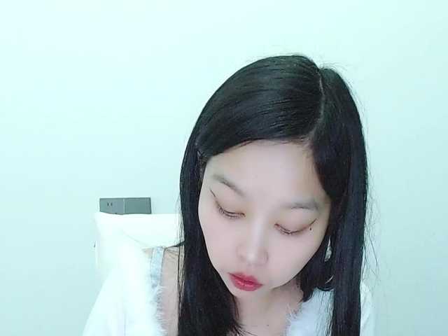 Selinababy99's BongaCams show and profile