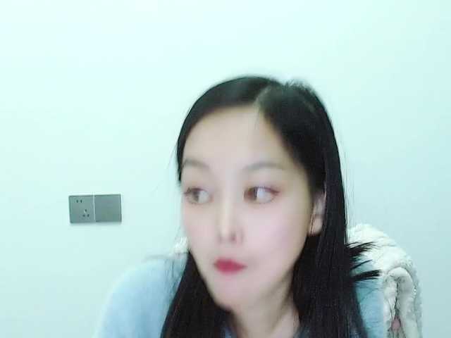 Selinababy99's BongaCams show and profile