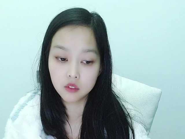 Selinababy99's BongaCams show and profile