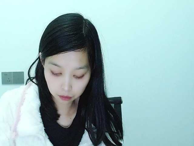 Selinababy99's BongaCams show and profile