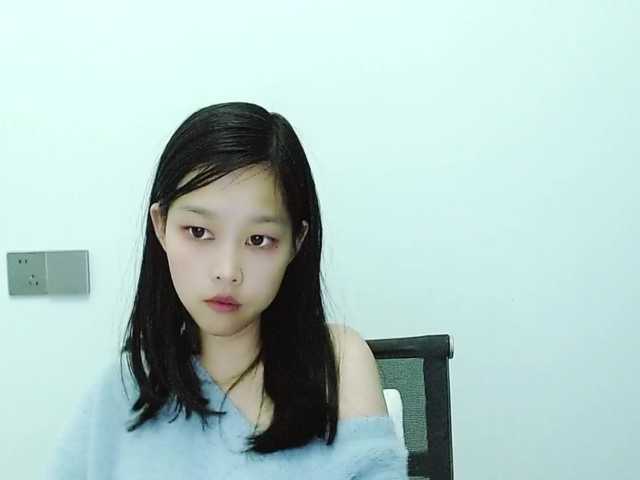 Selinababy99's BongaCams show and profile