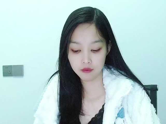 Selinababy99's BongaCams show and profile