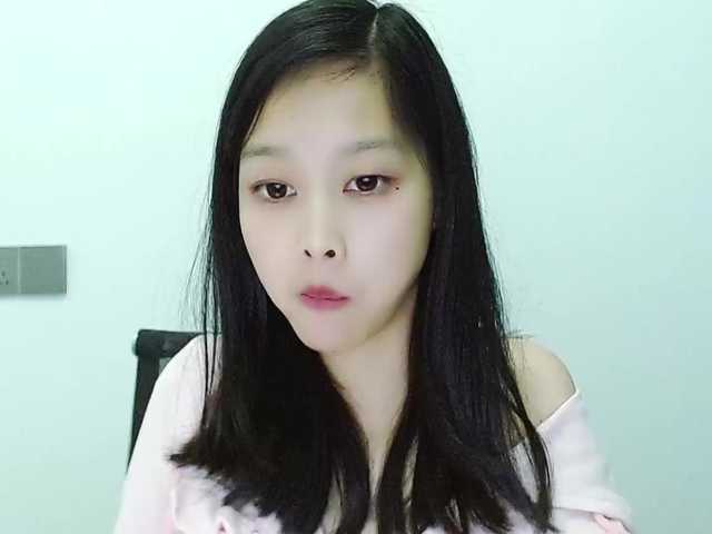 Selinababy99's BongaCams show and profile