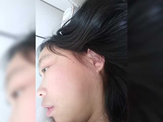 Selinababy99's BongaCams show and profile