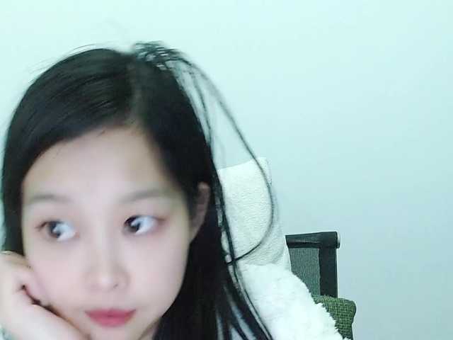 Selinababy99's BongaCams show and profile