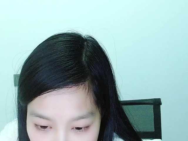 Selinababy99's BongaCams show and profile