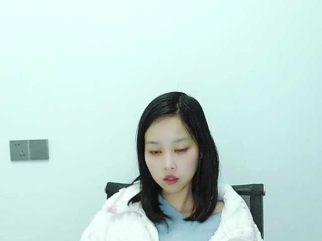 Selinababy99's BongaCams show and profile