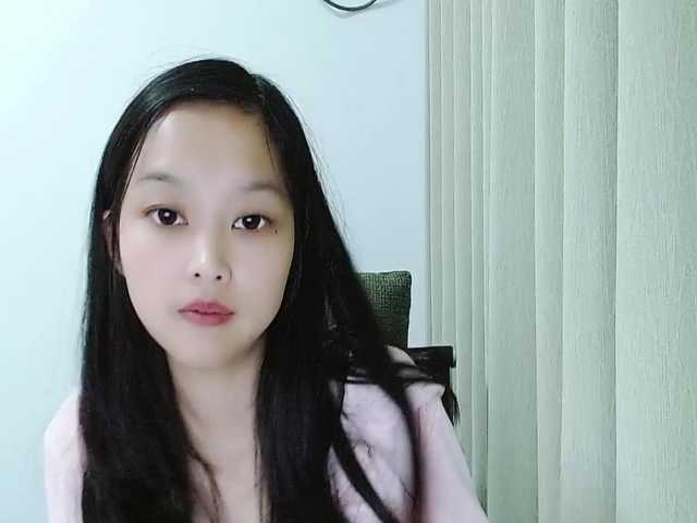 Selinababy99's BongaCams show and profile