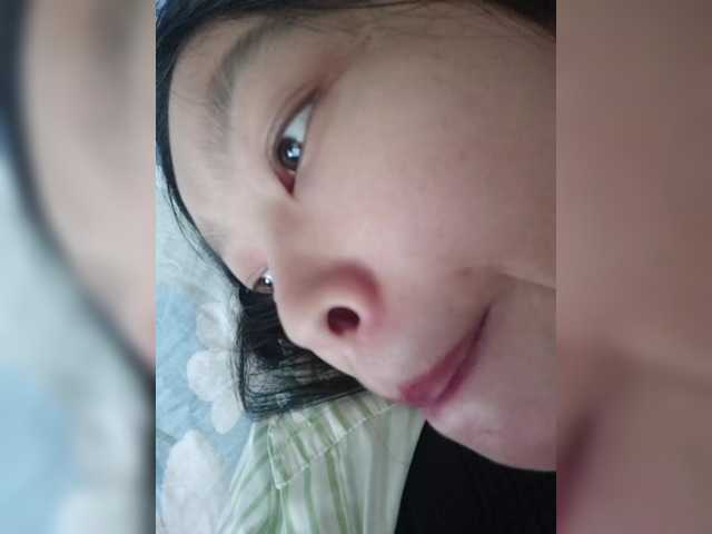 Selinababy99's BongaCams show and profile