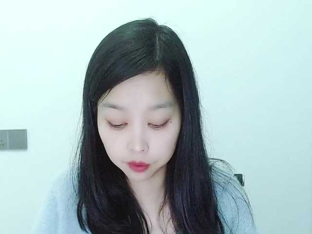 Selinababy99's BongaCams show and profile