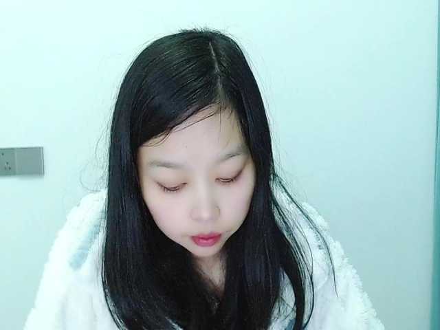 Selinababy99's BongaCams show and profile