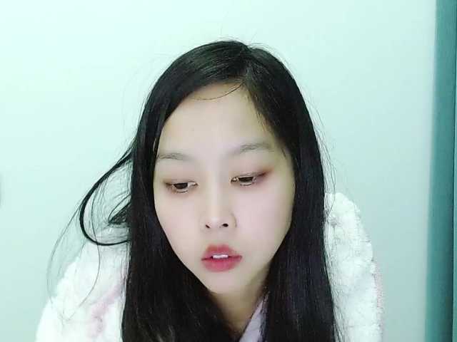 Selinababy99's BongaCams show and profile