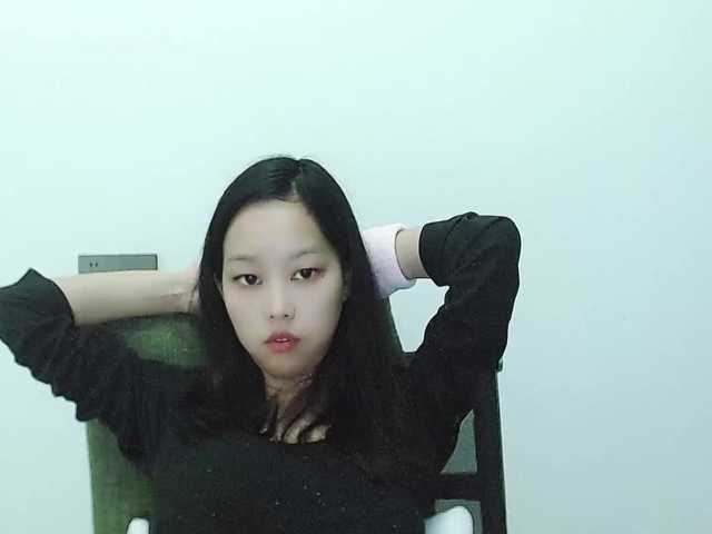 Selinababy99's BongaCams show and profile