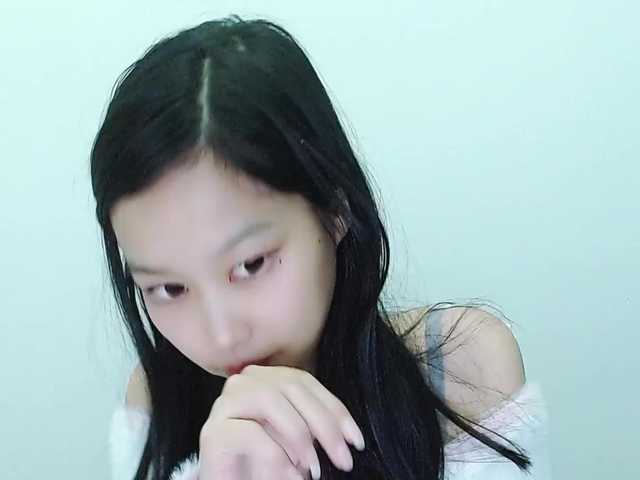 Selinababy99's BongaCams show and profile