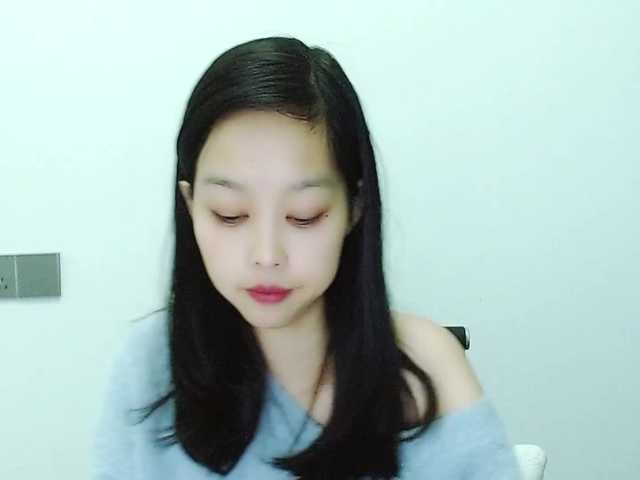 Selinababy99's BongaCams show and profile