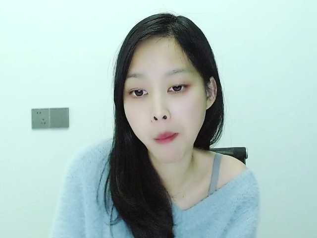 Selinababy99's BongaCams show and profile