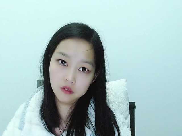 Selinababy99's BongaCams show and profile