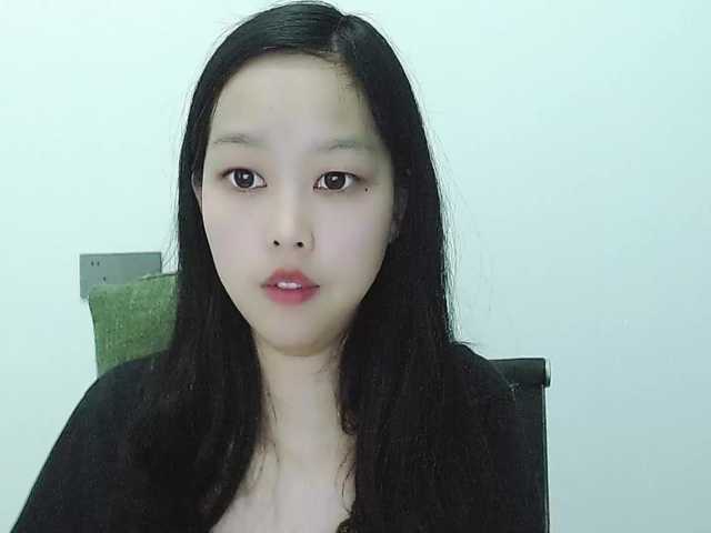 Selinababy99's BongaCams show and profile