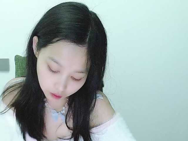 Selinababy99's BongaCams show and profile