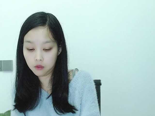 Selinababy99's BongaCams show and profile