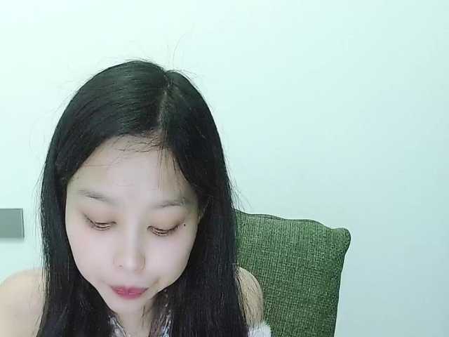 Selinababy99's BongaCams show and profile