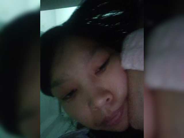 Selinababy99's BongaCams show and profile