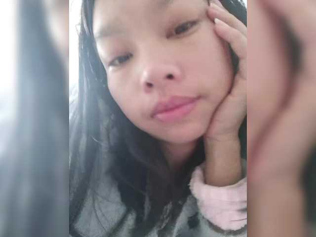 Selinababy99's BongaCams show and profile