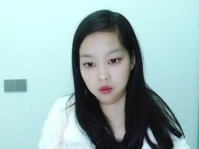 Selinababy99's BongaCams show and profile