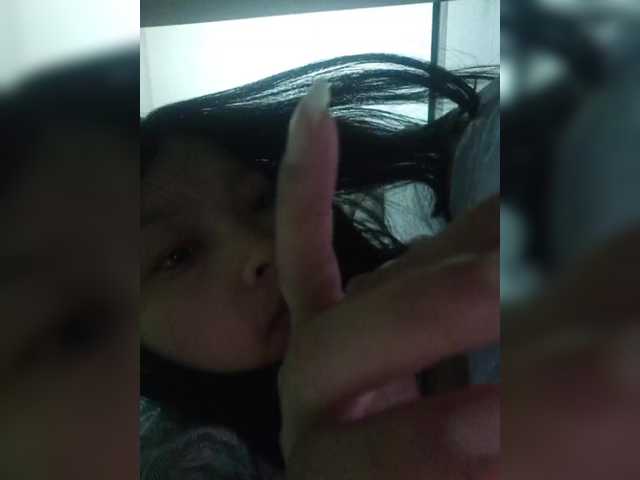 Selinababy99's BongaCams show and profile