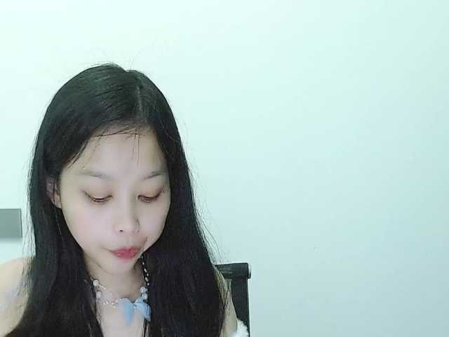 Selinababy99's BongaCams show and profile