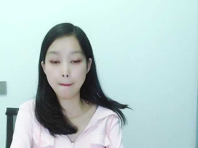 Selinababy99's BongaCams show and profile