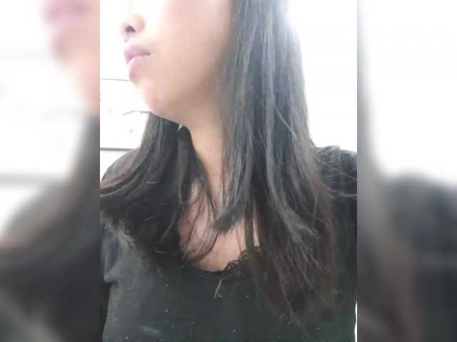 Selinababy99's BongaCams show and profile