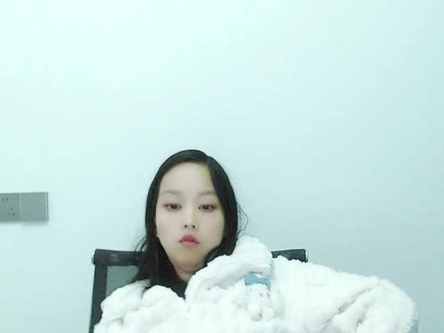 Selinababy99's BongaCams show and profile