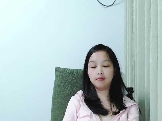 Selinababy99's BongaCams show and profile