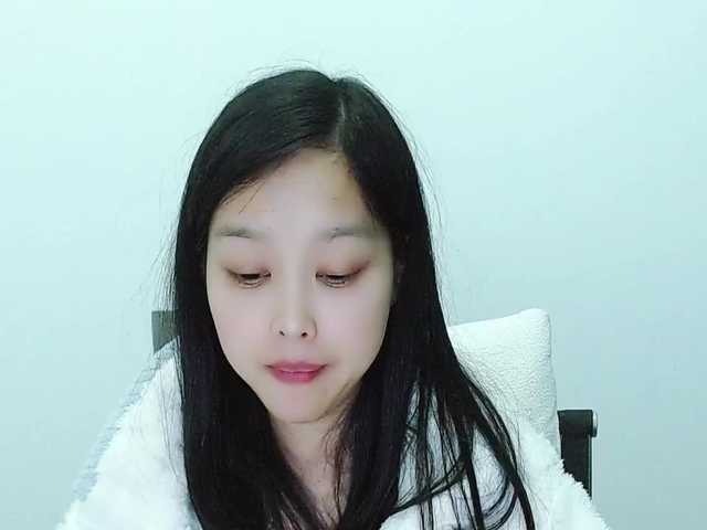 Selinababy99's BongaCams show and profile